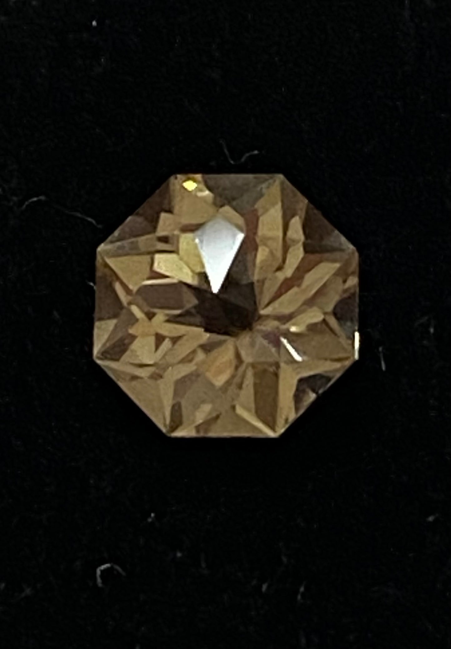 Gemstone, Faceted, Natural, Oregon Sunstone, 1.1 Carat, Octagon, Pale Yellow/Clear