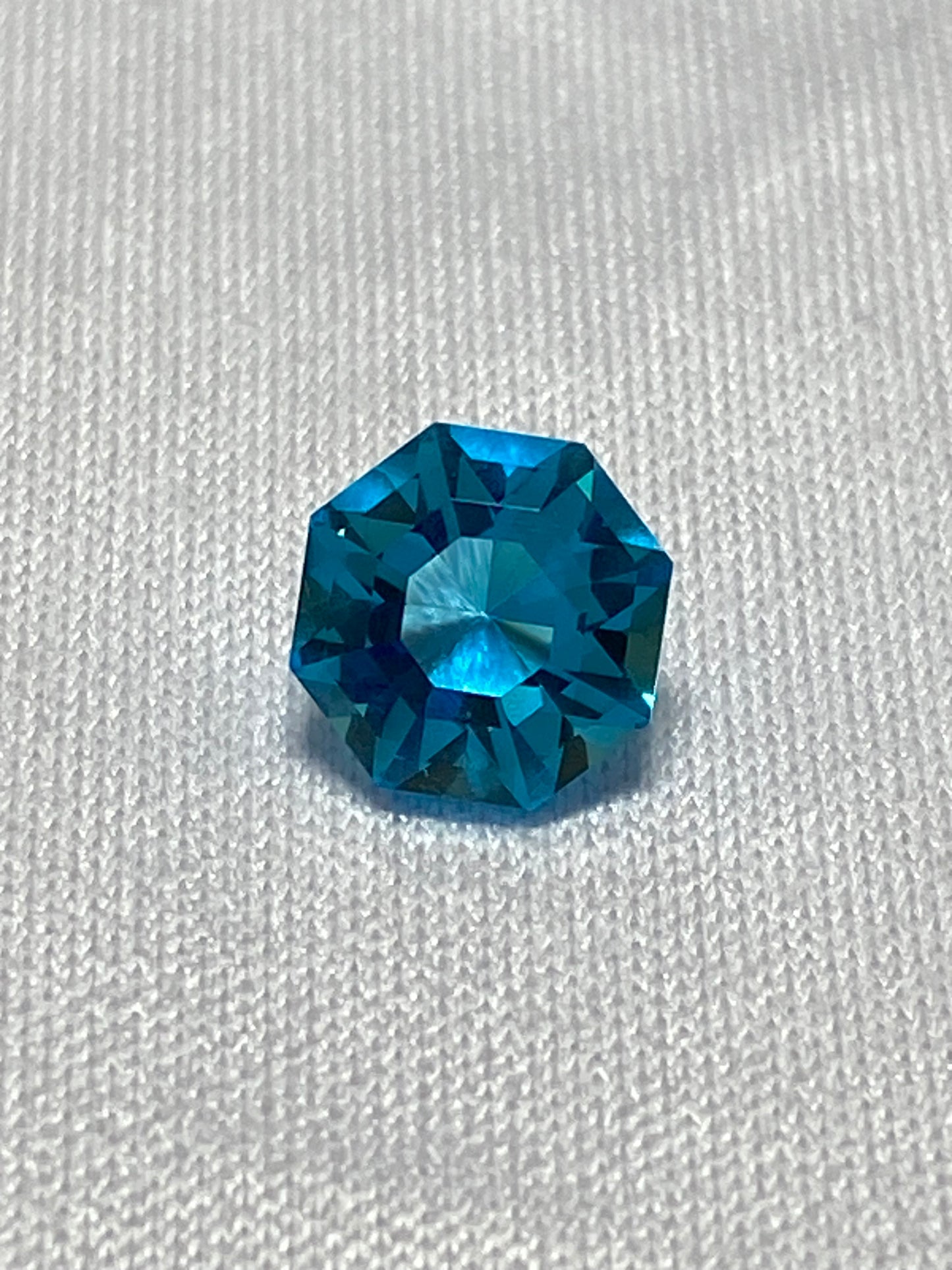 Blue Helenite faceted octagon gemstone, 1.5 Carat, 7.6 MM