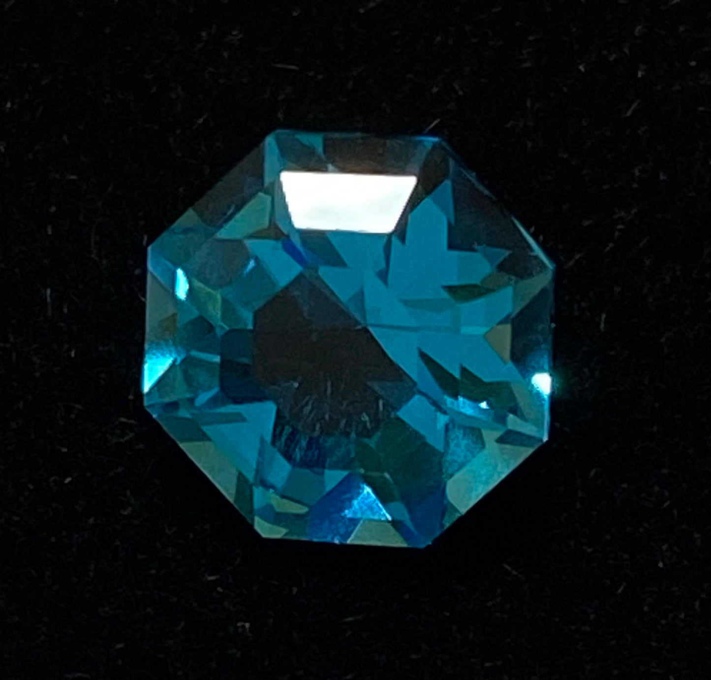 Blue Helenite faceted octagon gemstone, 1.5 Carat, 7.6 MM